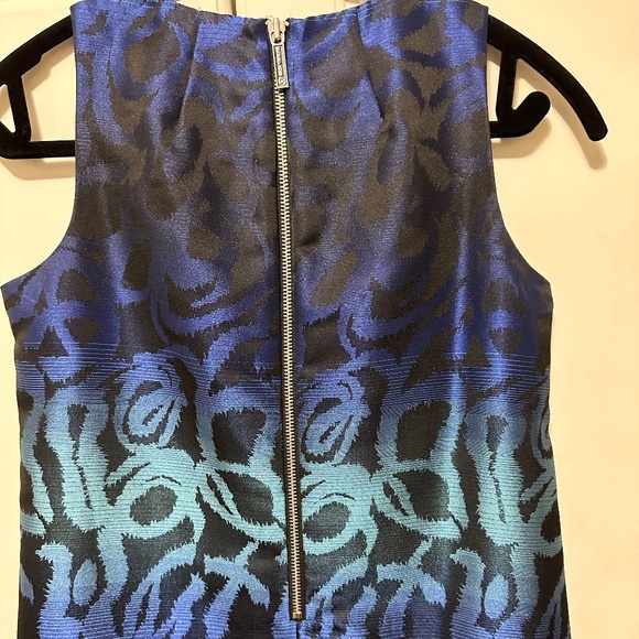 Michael Kors Summer Dress 2 - Picture 2 of 8